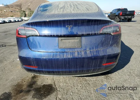 2019 Tesla Model 3 из США, поврежденный, VIN 5YJ3E1EA6KF299360